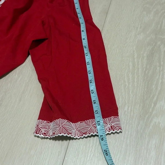 3/$10 Chico's Red Tunic with White Embroidery - Picture 5 of 7